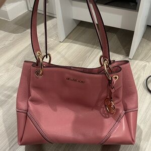 Michael Kors Rose Shoulder Bag